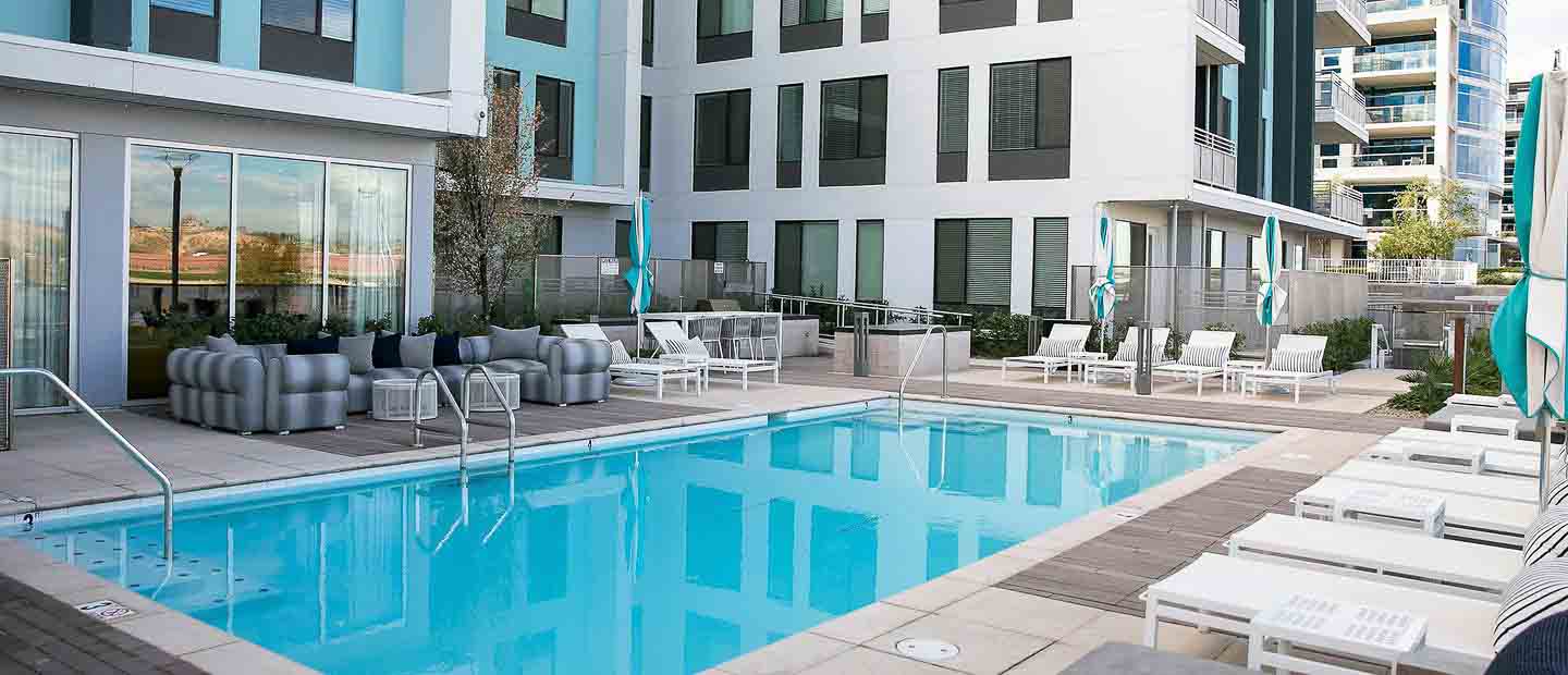 Stay Alfred on Rio Salado Parkway