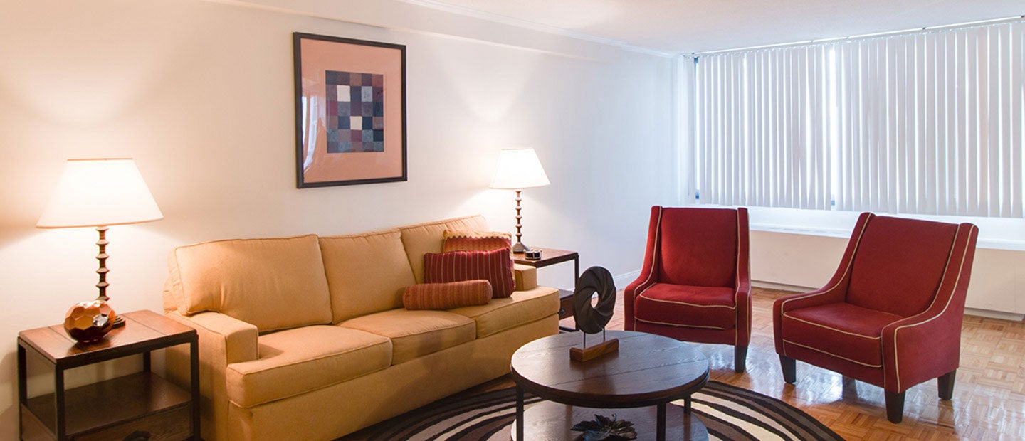 Stay Alfred on Longfellow Place