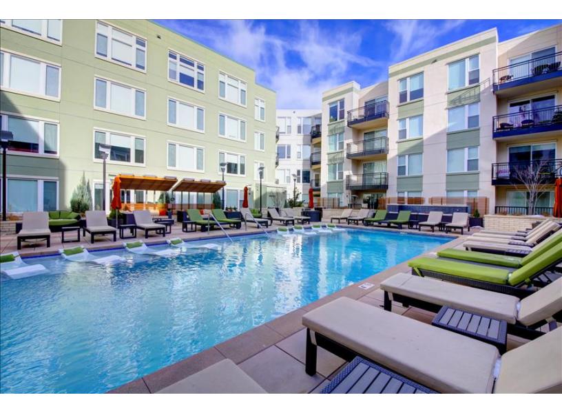 Elan Union Station Pool